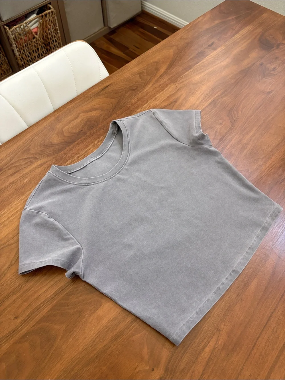 Alo Yoga Washed Alosoft Crop Finesse Short Sleeve shirt cool grey wash Size XS
